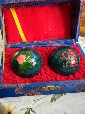 Source Unknown Deep Green Cloisonné Baoding Balls with Pink Peach Motif